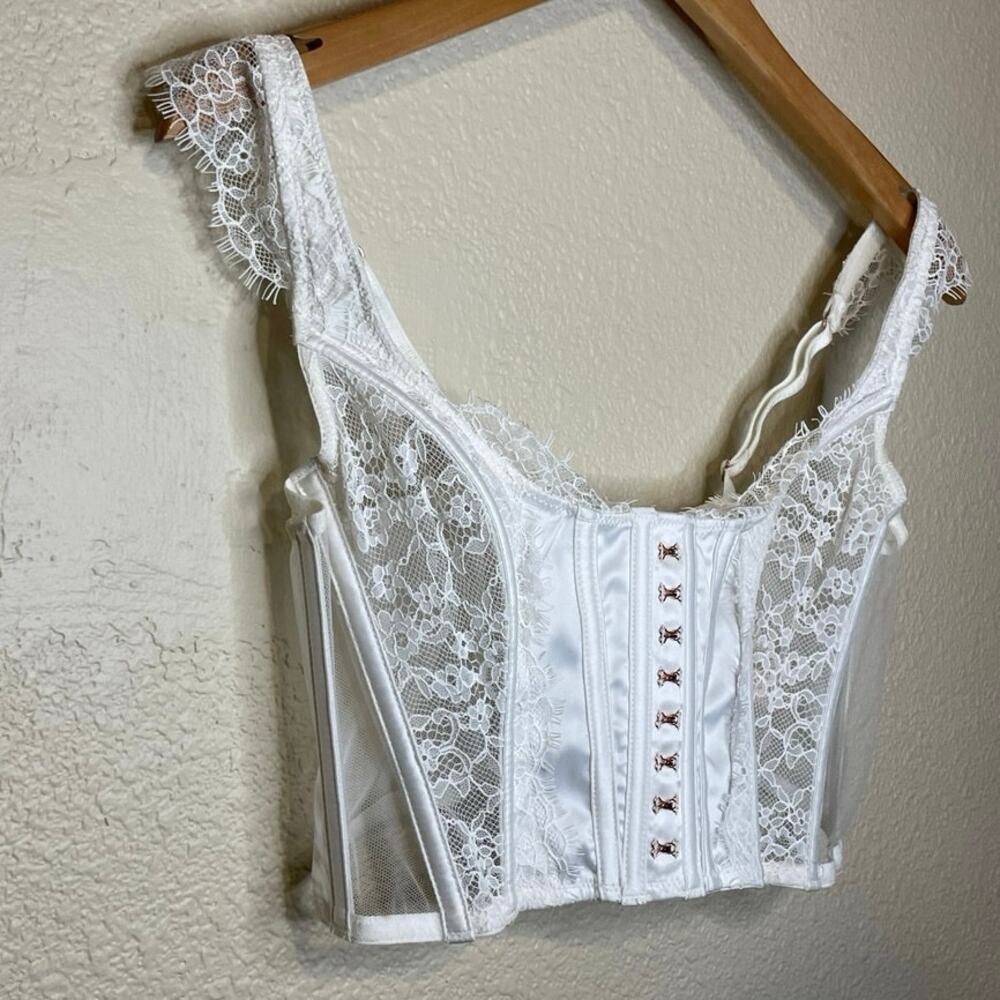 Victoria’s Secret Dream Angel White Floral Lace Satin Bridal Crop Corset Top Med - Picture 10 of 13